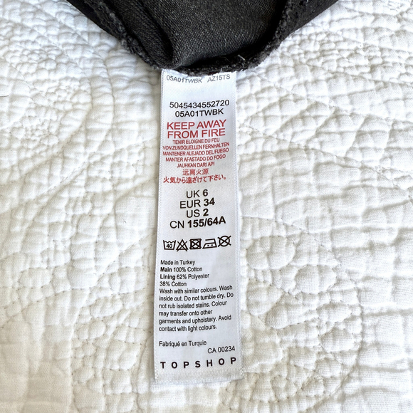 Topshop High Waisted Paperbag Black Denim Shorts Womens US 2 Cotton - Picture 6 of 10